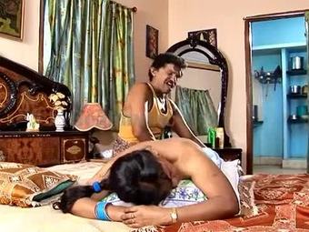 Hot Aunty in Tamil Bgrade Shooting with Tamil Conversation