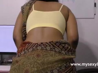 Tamil Sex Videos Sexy Lily Dirty Chat In Tamil With Fans